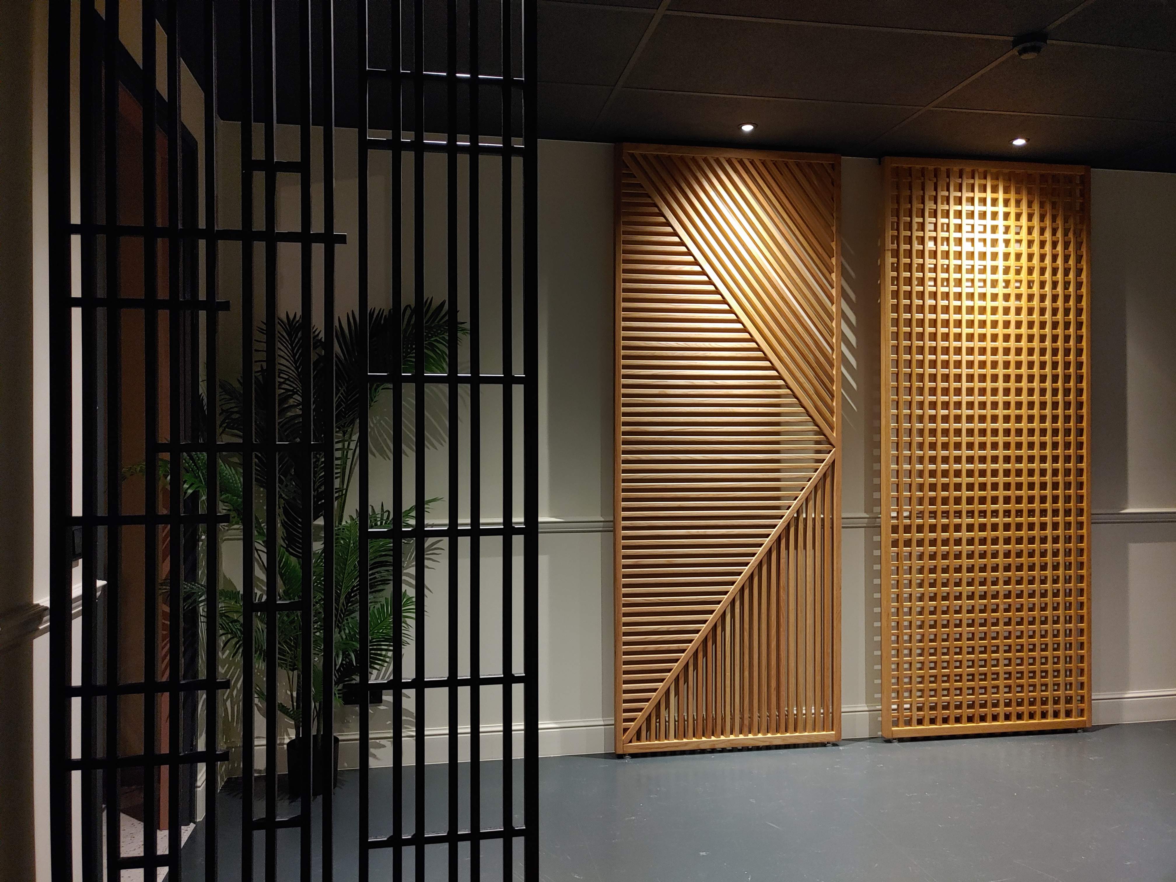 Bekijk de roomdividers in onze showroom